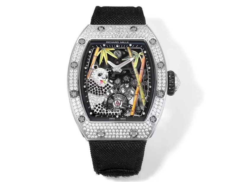 Watch0783
