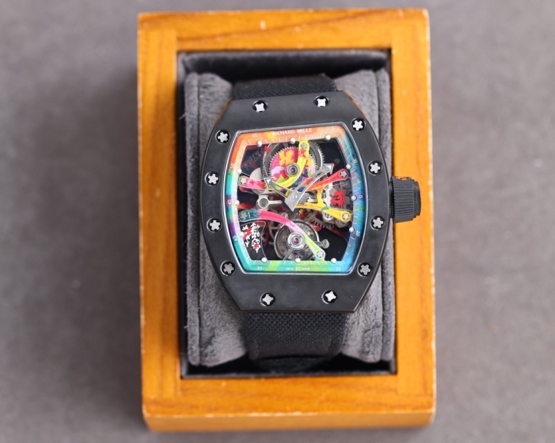Watch0160
