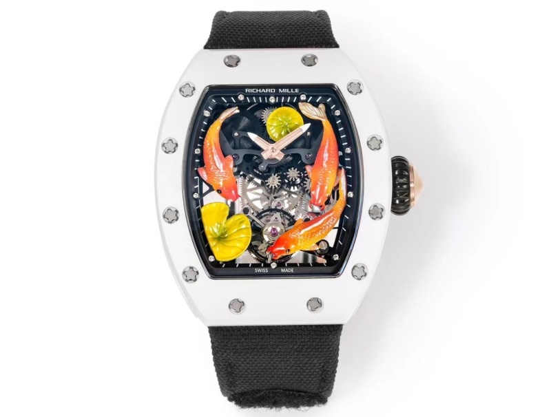 Watch0698