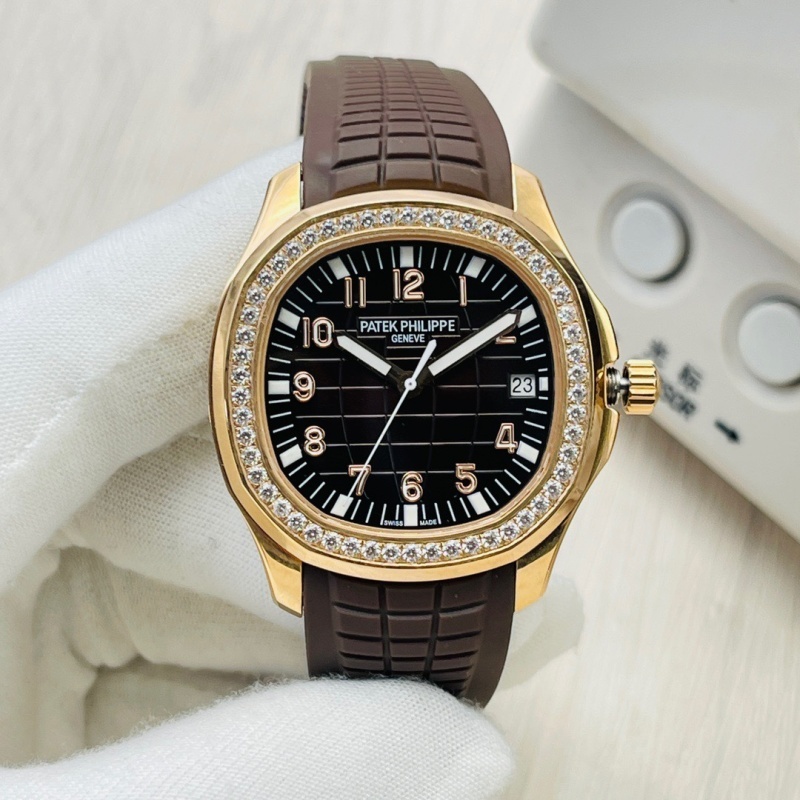 Watch0665
