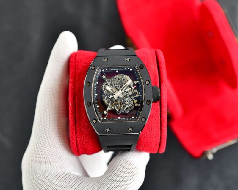 Watch0253
