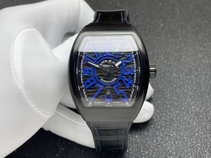 Top watch 0020