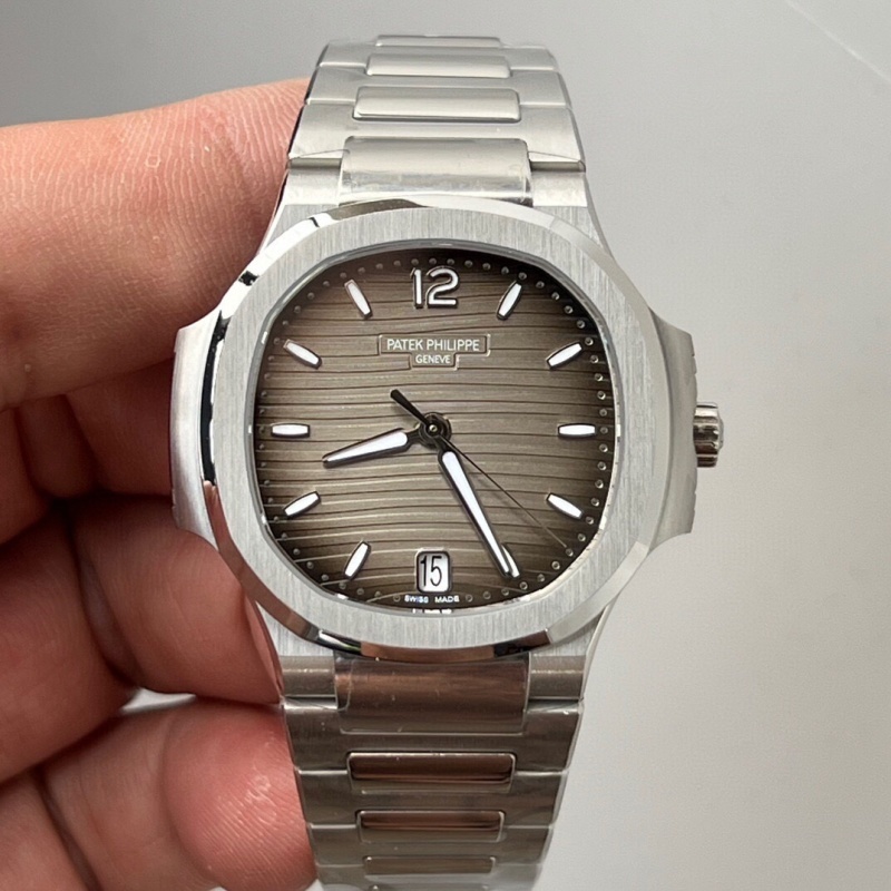 Watch0144