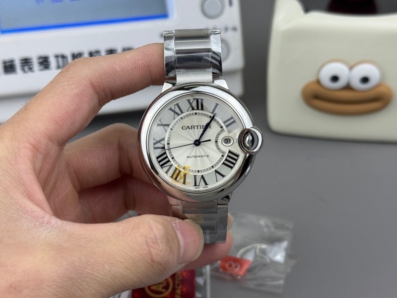 Watch0595