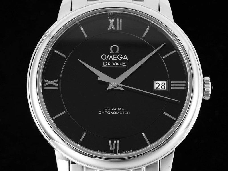 Watch0748