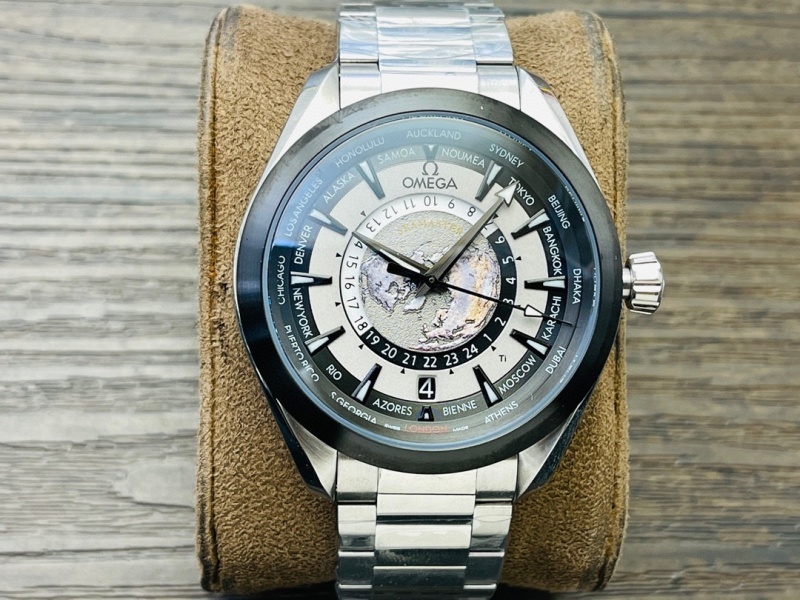 Watch0176
