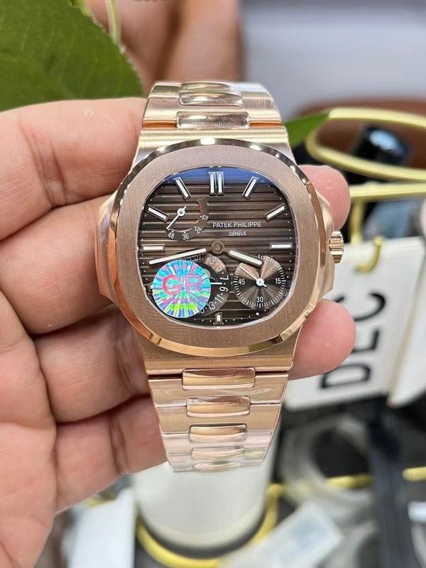 Watch0423