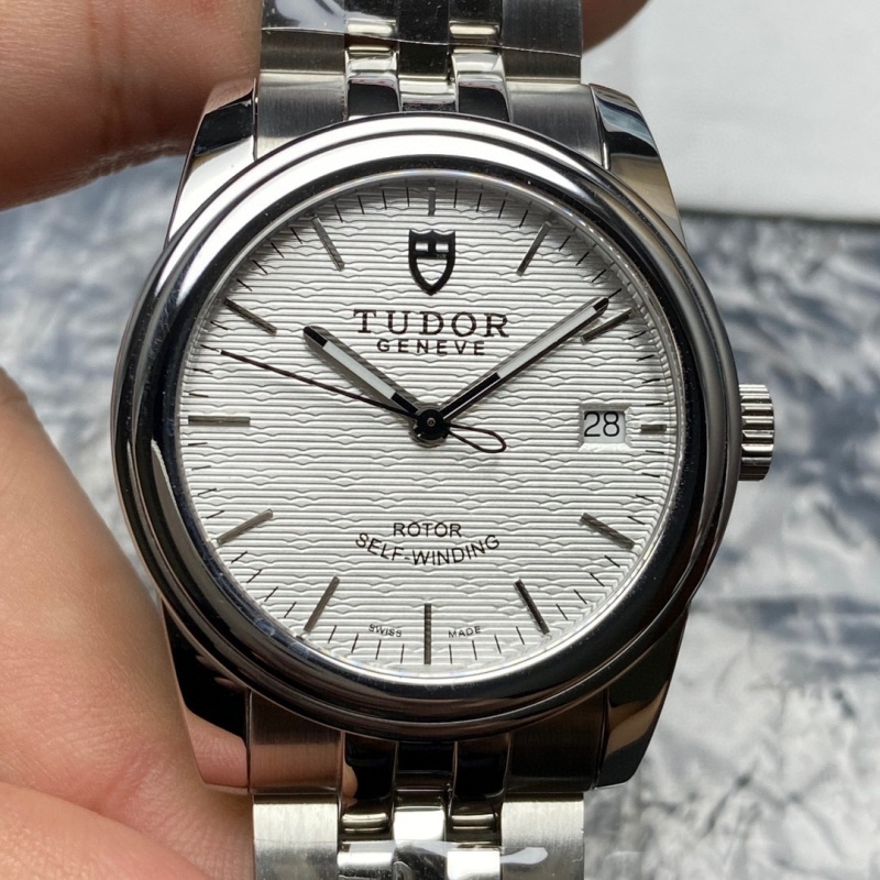 Watch0134