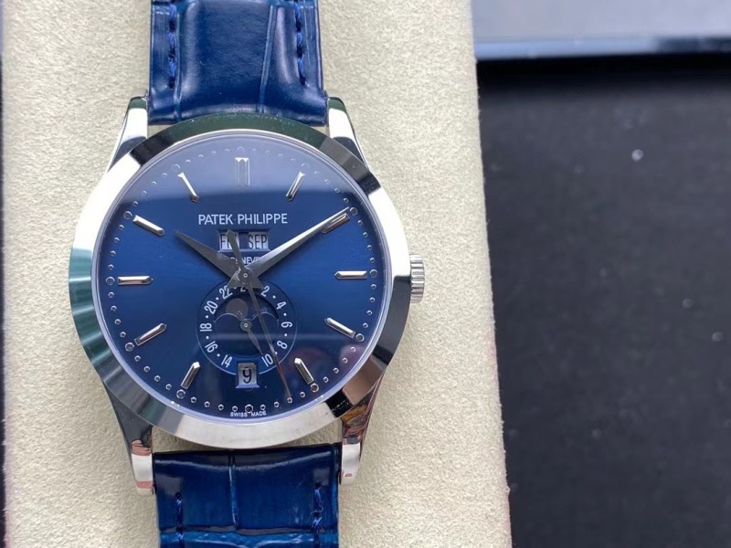 Watch0792