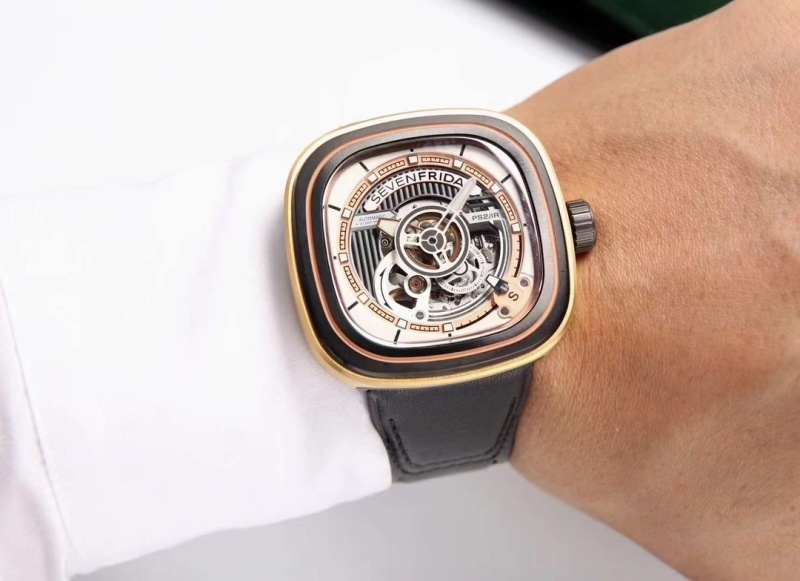 Watch0305