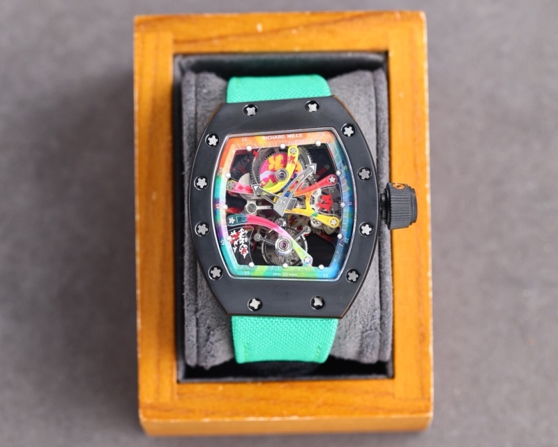 Watch0159