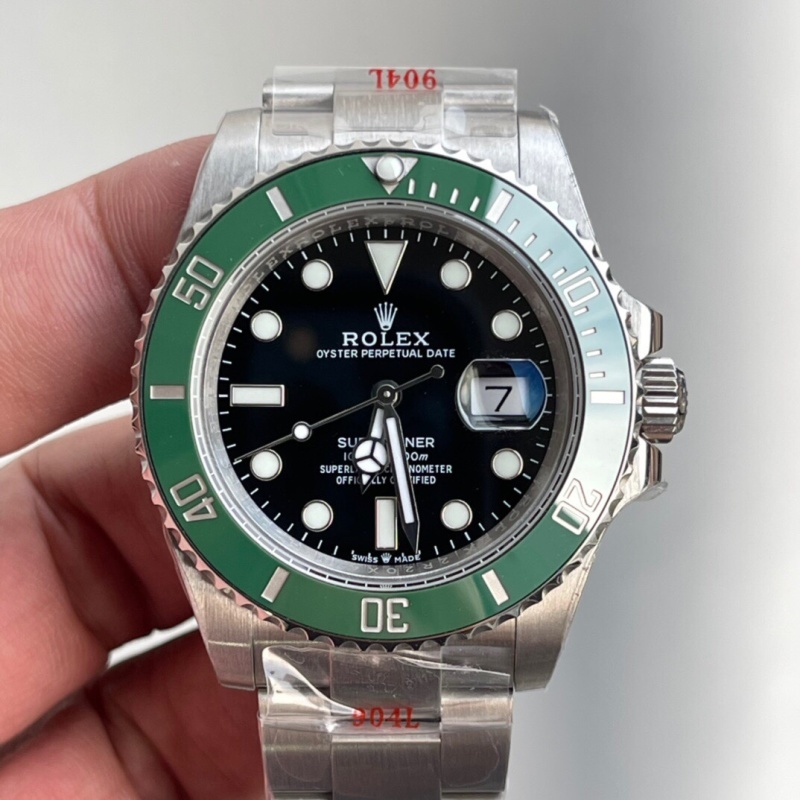Watch0692