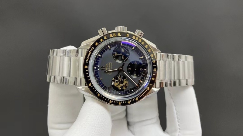 Watch0429