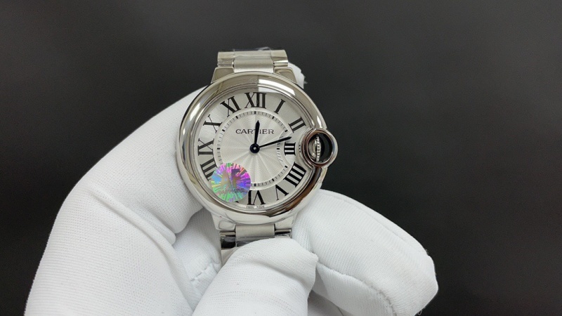Watch0270