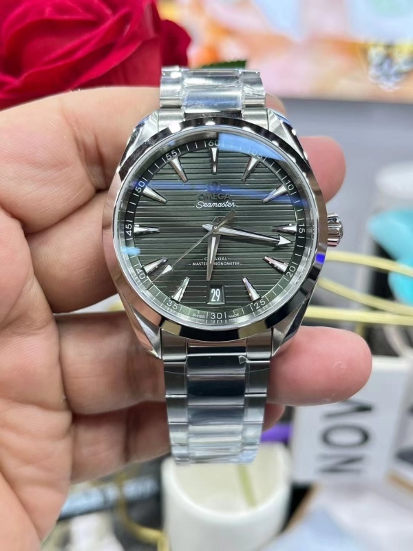 Watch0425