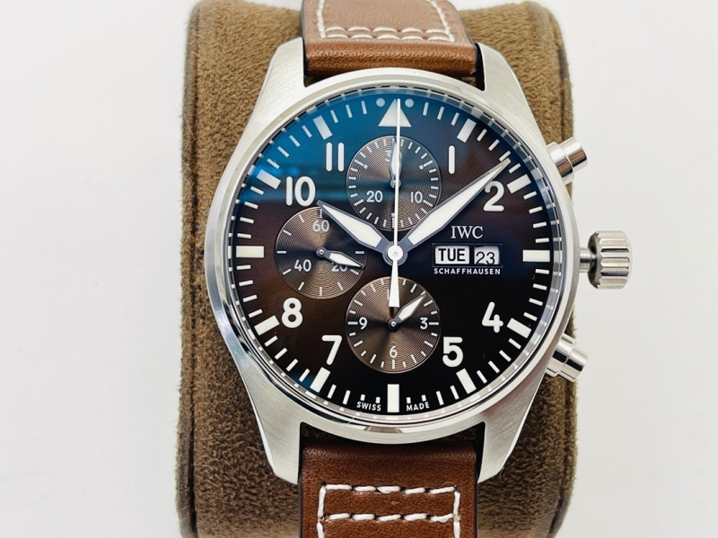Watch0105