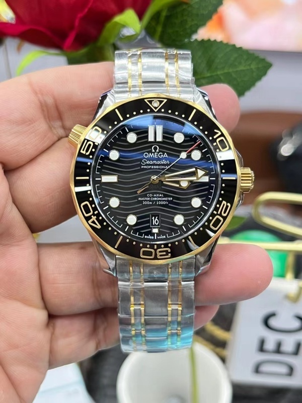 Watch0424