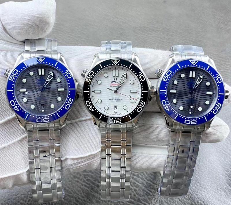 Watch0796