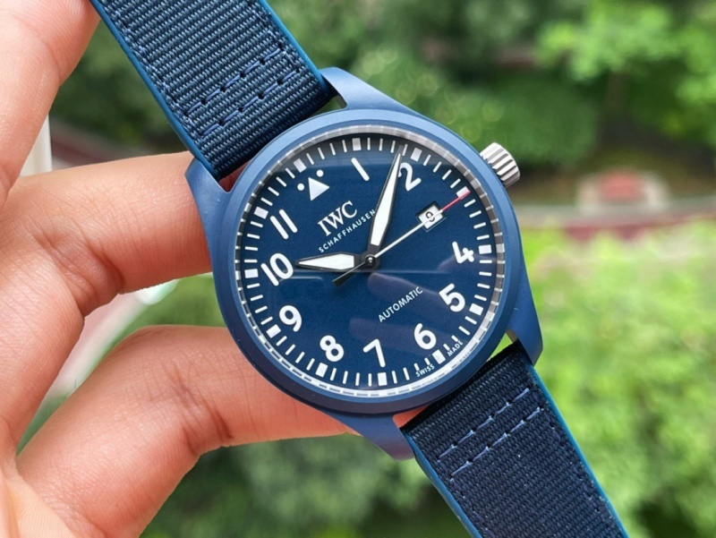 Watch0833