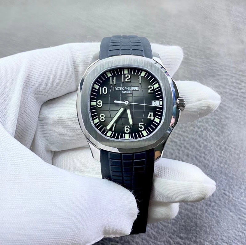 Watch0354