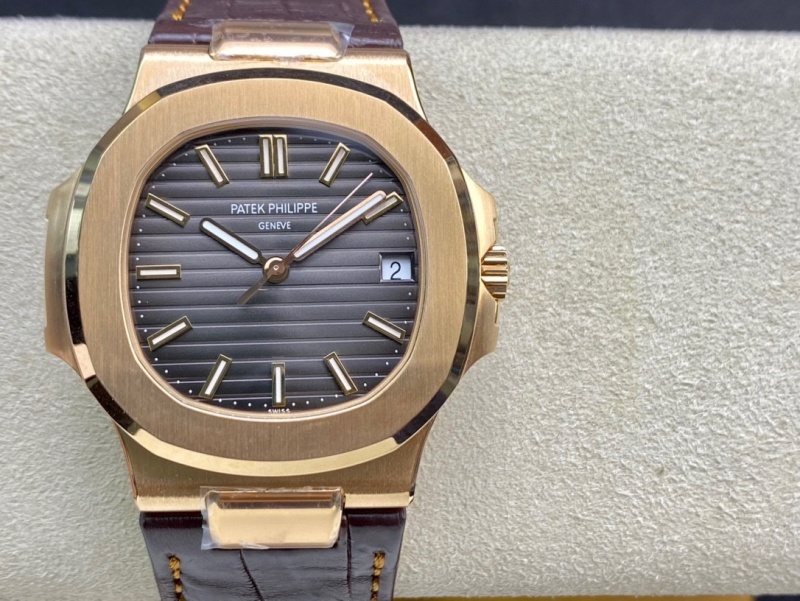 Watch0174