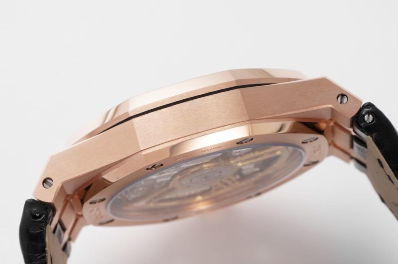 Watch0630