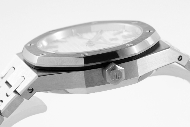 Watch0315