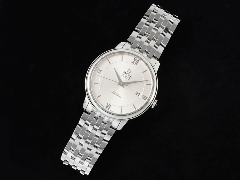 Watch0750