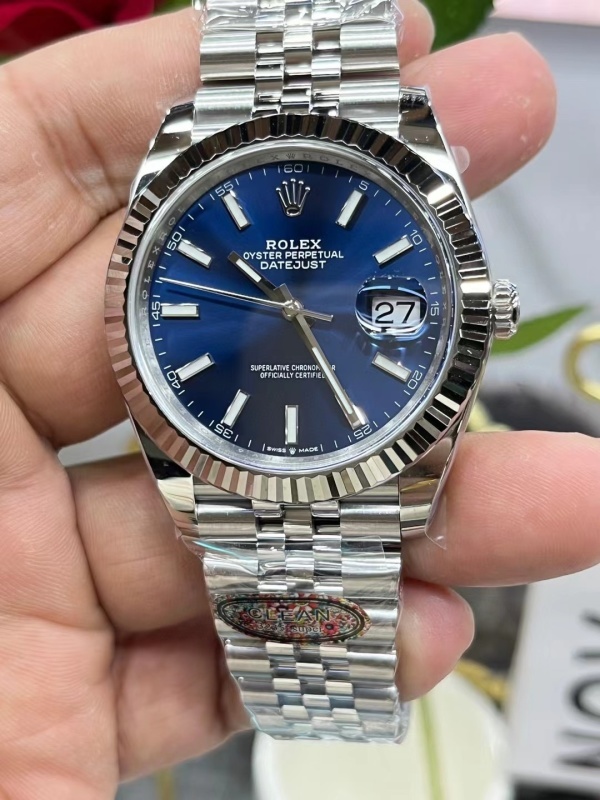 Watch0799