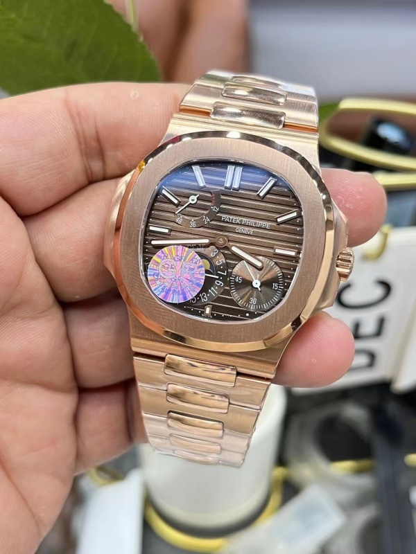Watch0423