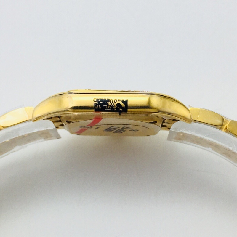 Watch0671
