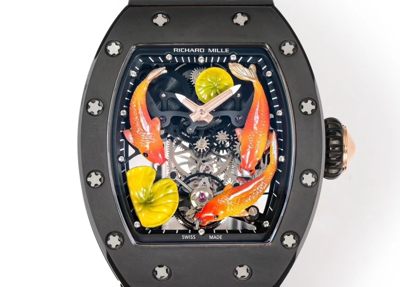 Watch0696