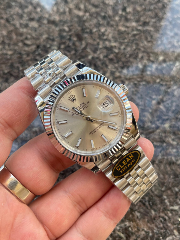 Top watch 0127