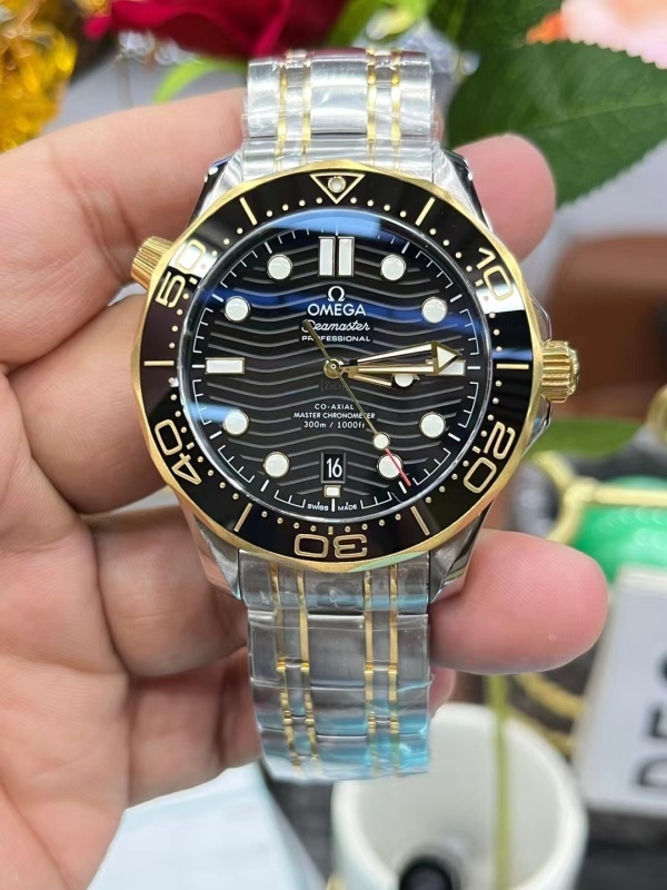 Watch0424