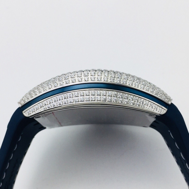 Watch0529