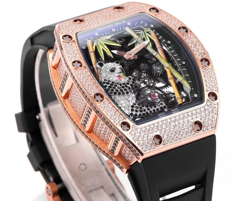 Watch0784