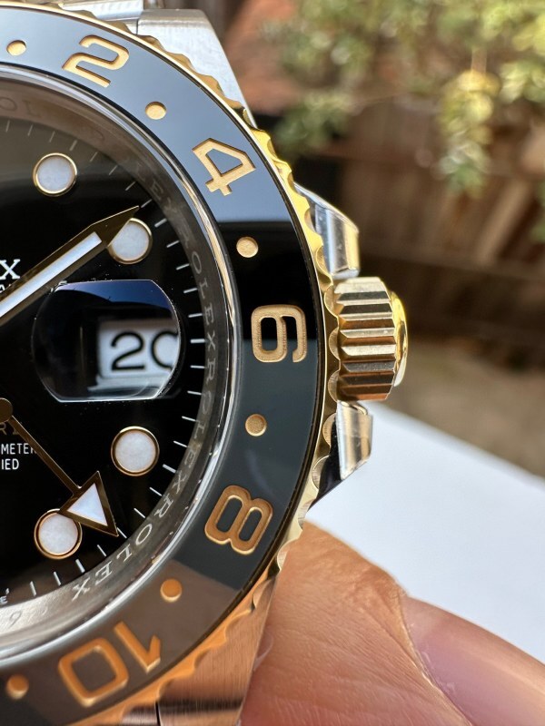 Watch0184