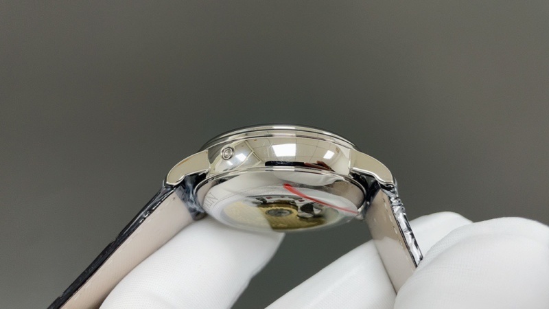 Watch0589