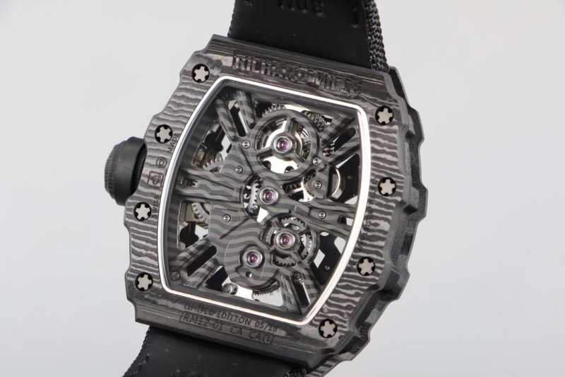 Watch0035