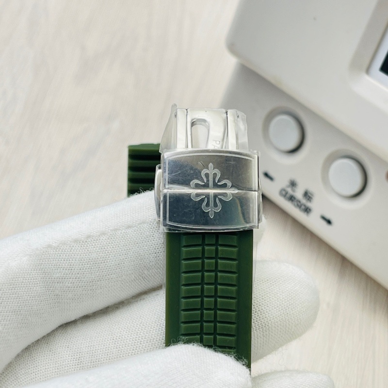 Watch0669