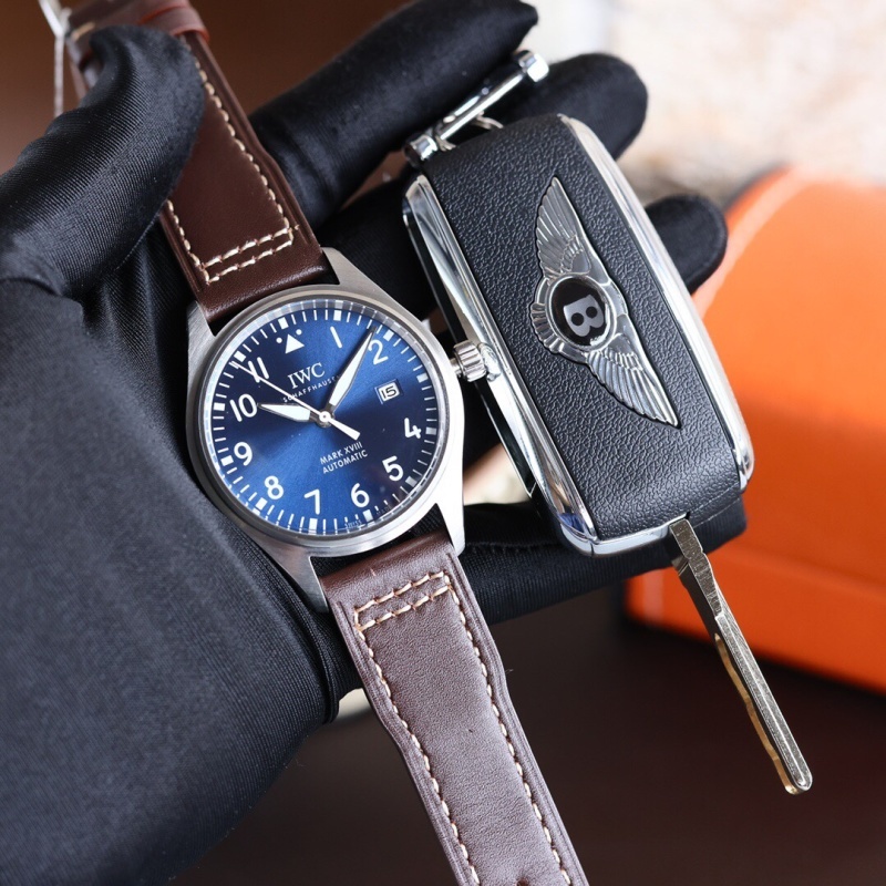 Watch0382