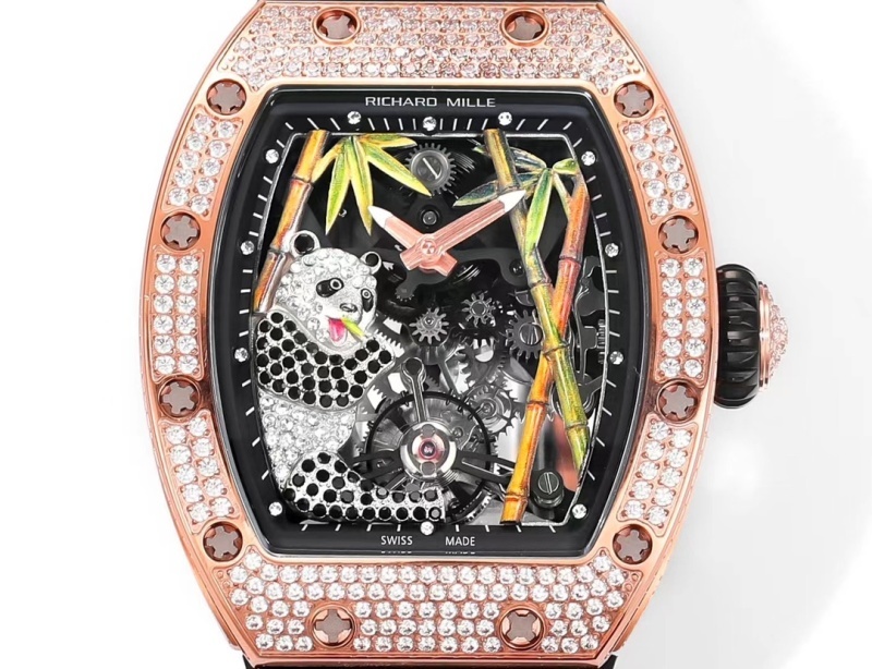 Watch0784