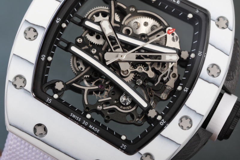 Watch0136