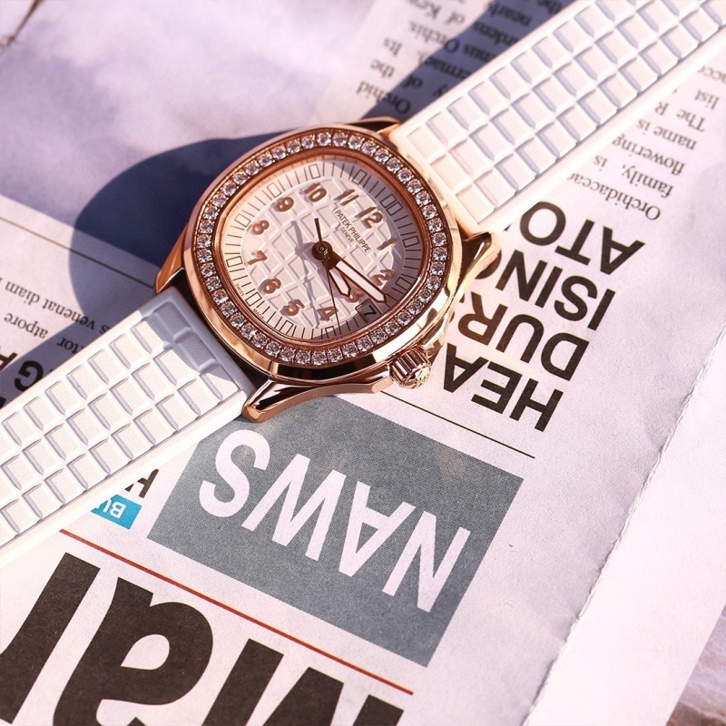 Watch0578