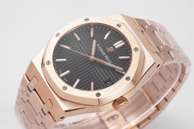 Watch0635