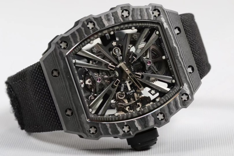 Watch0035