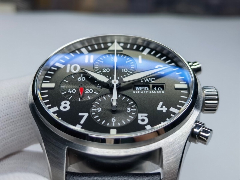 Top-grade watches 0001