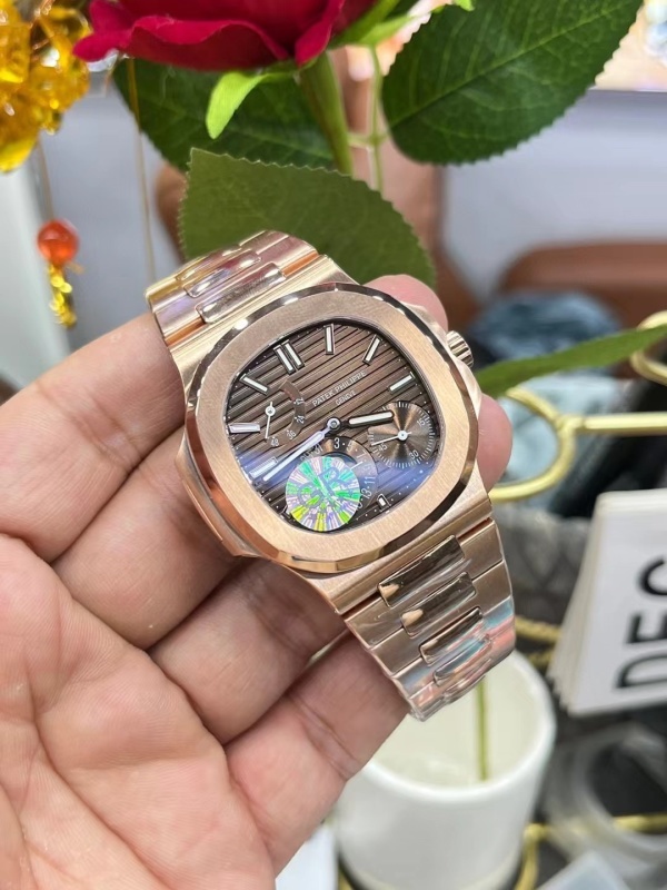 Watch0423