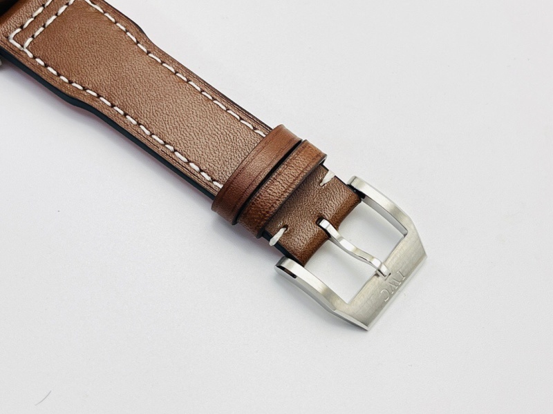 Watch0104