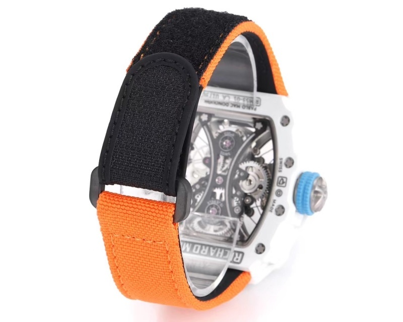Watch0222